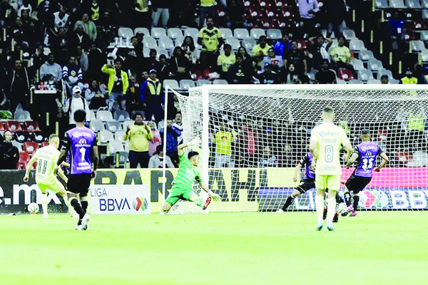 Comanda Martín goleada del América ante Mazatlán