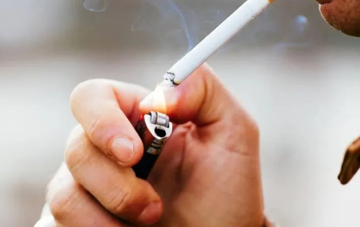 Pequeños comercios perderán hasta el 25% de ventas con la ley contra el tabaco