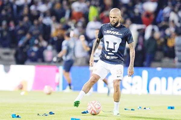 Denuncian a Dani Alves por presunta agresión sexual