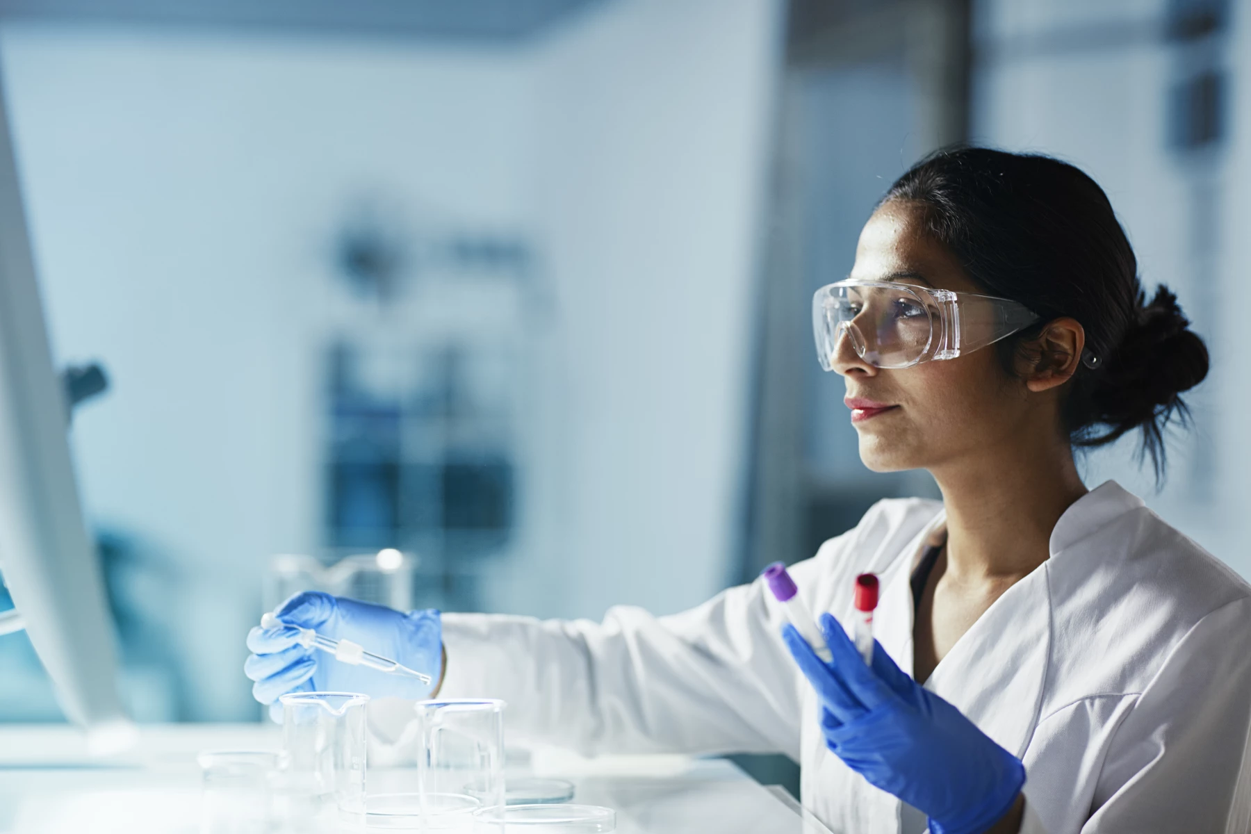 BioNTech fabrica vacuna contra el cáncer en Reino Unido