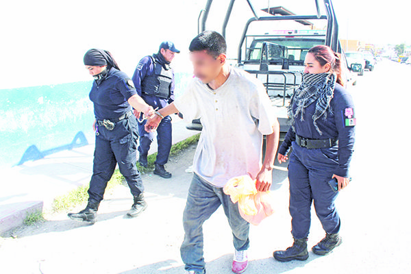 Alucina drogadicto en la Colonia Las Flores