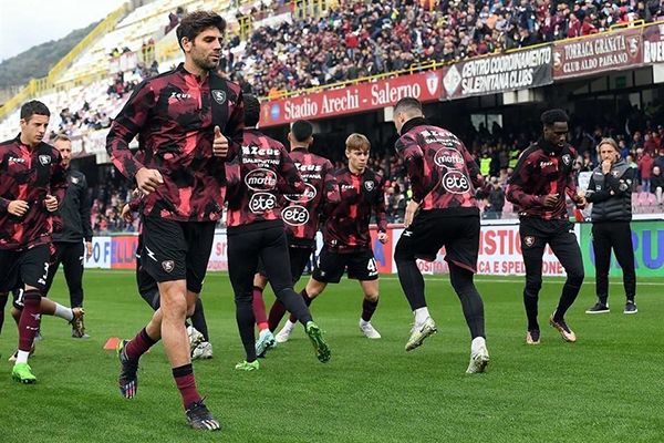 Memo Ochoa se queda sin técnico; Salernitana cesa a Nicola