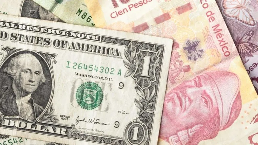 Peso sube frente al dólar tras menor gasto de consumidores en EU; cotiza en $18.71 por billete