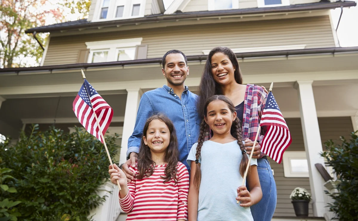 5 programas migratorios que te permiten vivir legalmente en Estados Unidos