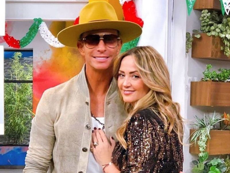 ‘Es delicado y doloroso’; Erik Rubín pide respeto tras separación de Andrea Legarreta
