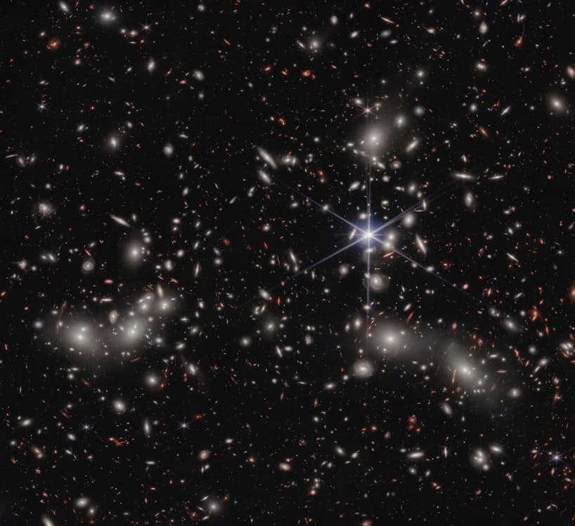 Revelan imagen del Telescopio Espacial James Webb de la región conocida como Clúster de Pandora