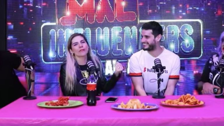 Adrián Marcelo en podcast con Karla Panini es acusado de gordofobia