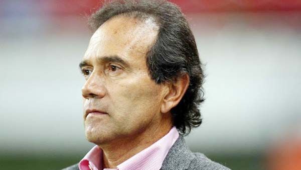 FERNANDO QUIRARTE SE ‘RINDE’ ANTE EL AMÉRICA: ‘HAN MOSTRADO MÁS GRANDEZA QUE CHIVAS’