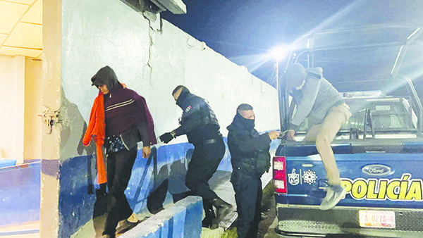 Dúo alucina en Praderas del Sur