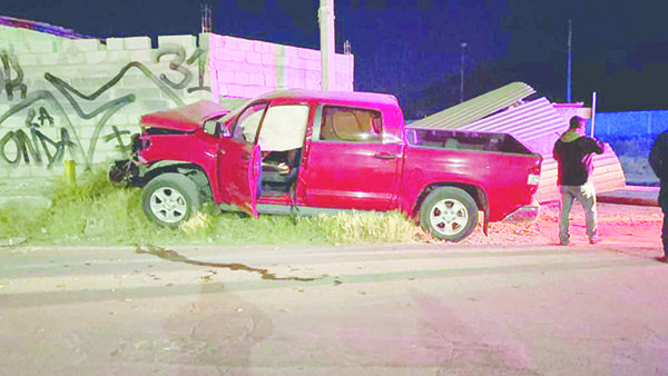 Estampa troca con estructura metálica