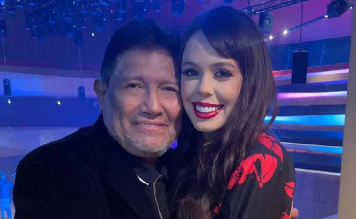 Critican aspecto de Juan Osorio junto a su joven novia: «Qué guapa es su hija señor»