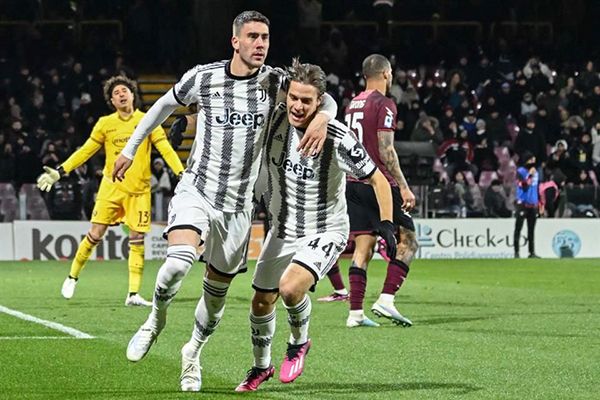 La Juventus vence a la Salernitana de Ochoa