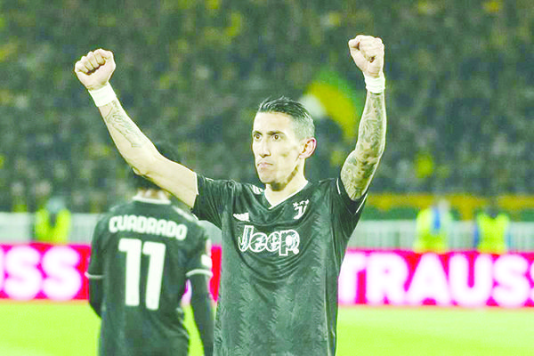 Comanda Di Maria pase de Juventus en Europa League