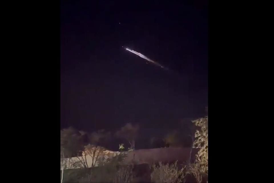 Reportan posible caída de meteorito en Texas
