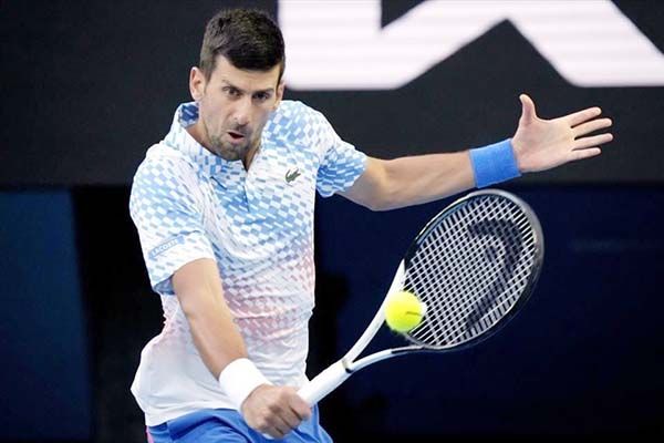 Djokovic iguala récord histórico de Steffi Graf en la cima