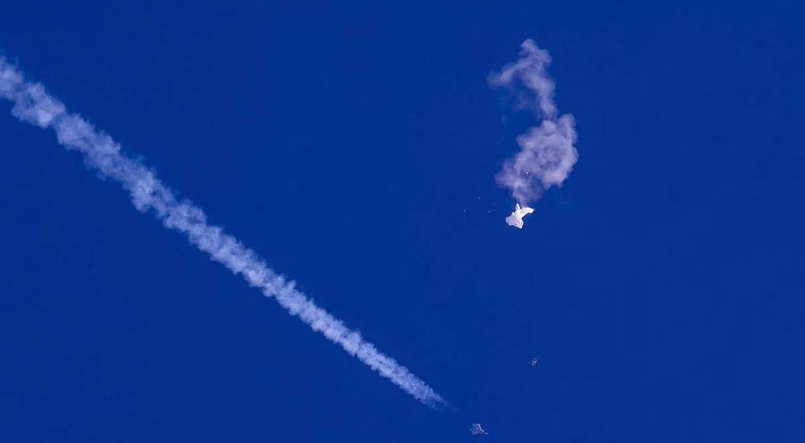 EU derriba cuarto objeto volador; crece la tensión con China