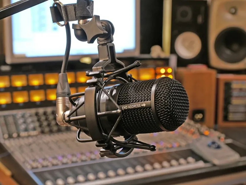 El medio más oportuno y con más credibilidad; Día Mundial de la Radio