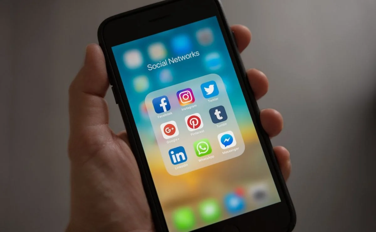 Conoce los requisitos para la suscripción de pago a Facebook e Instagram