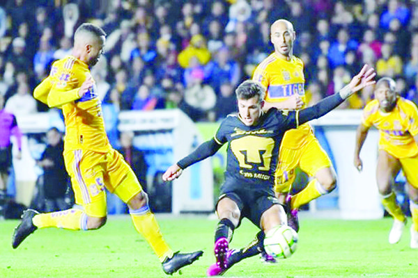 Golea Tigres a Pumas en debut de ‘Chima’ como DT