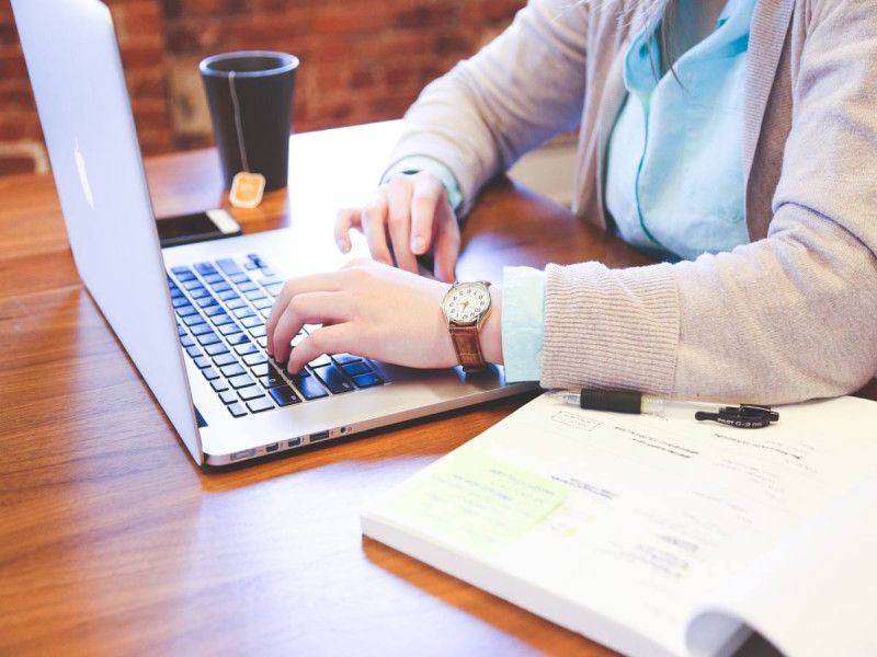 Te decimos cómo hacer tu declaración anual para que no pagues contador