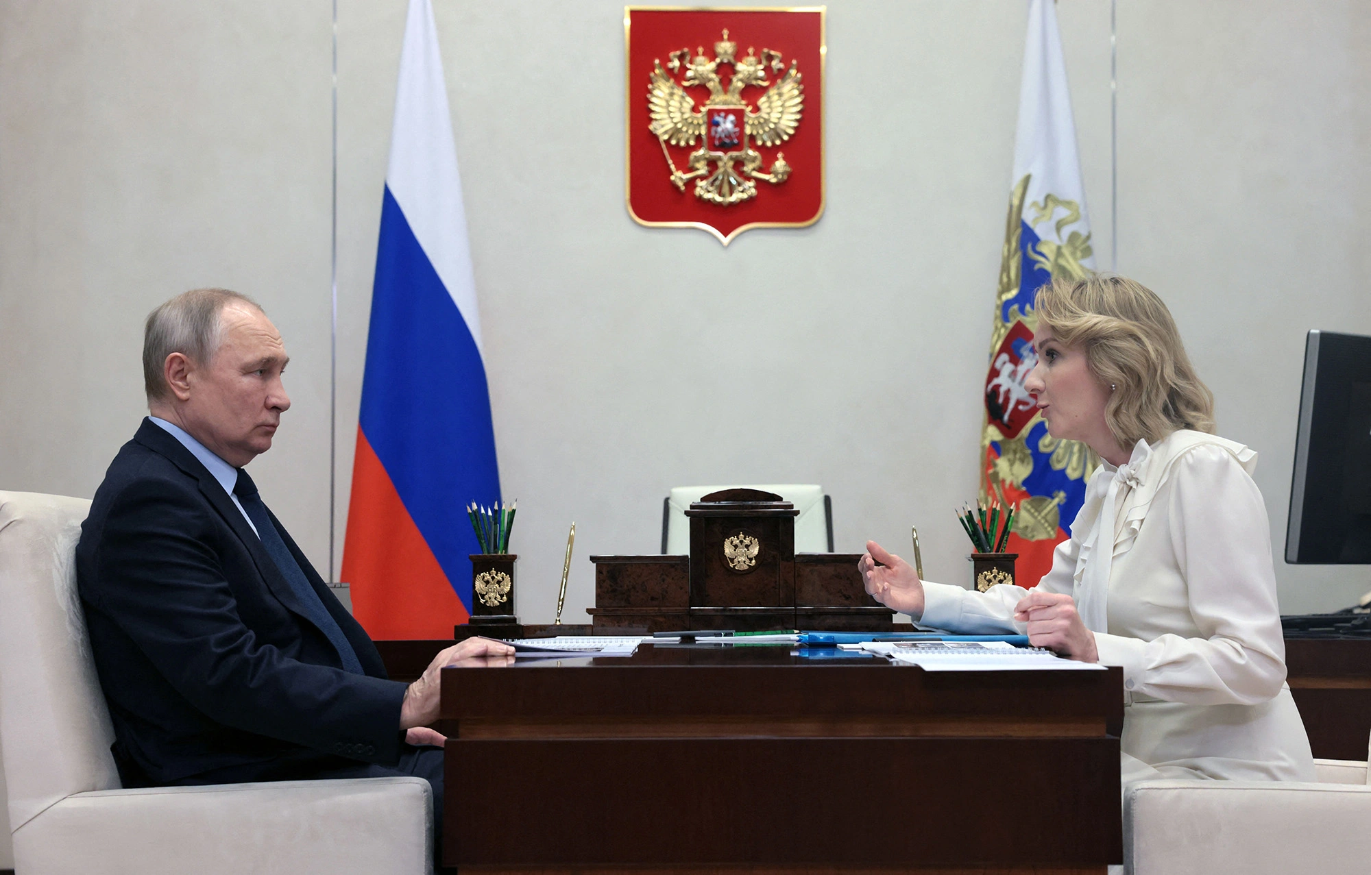 La Corte Penal Internacional emite una orden de detención contra Putin y una funcionaria rusa por la supuesta deportación de niños ucranianos