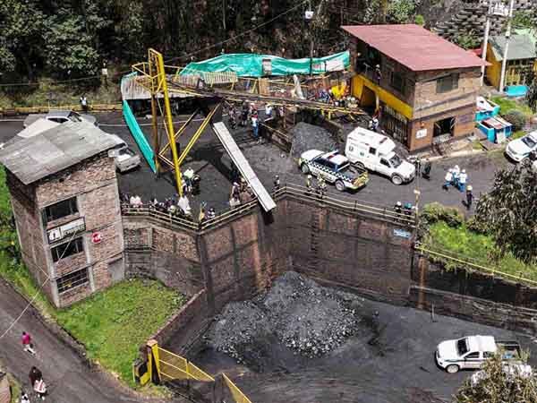 Suman 21 muertos tras derrumbe en mina de carbón en Colombia