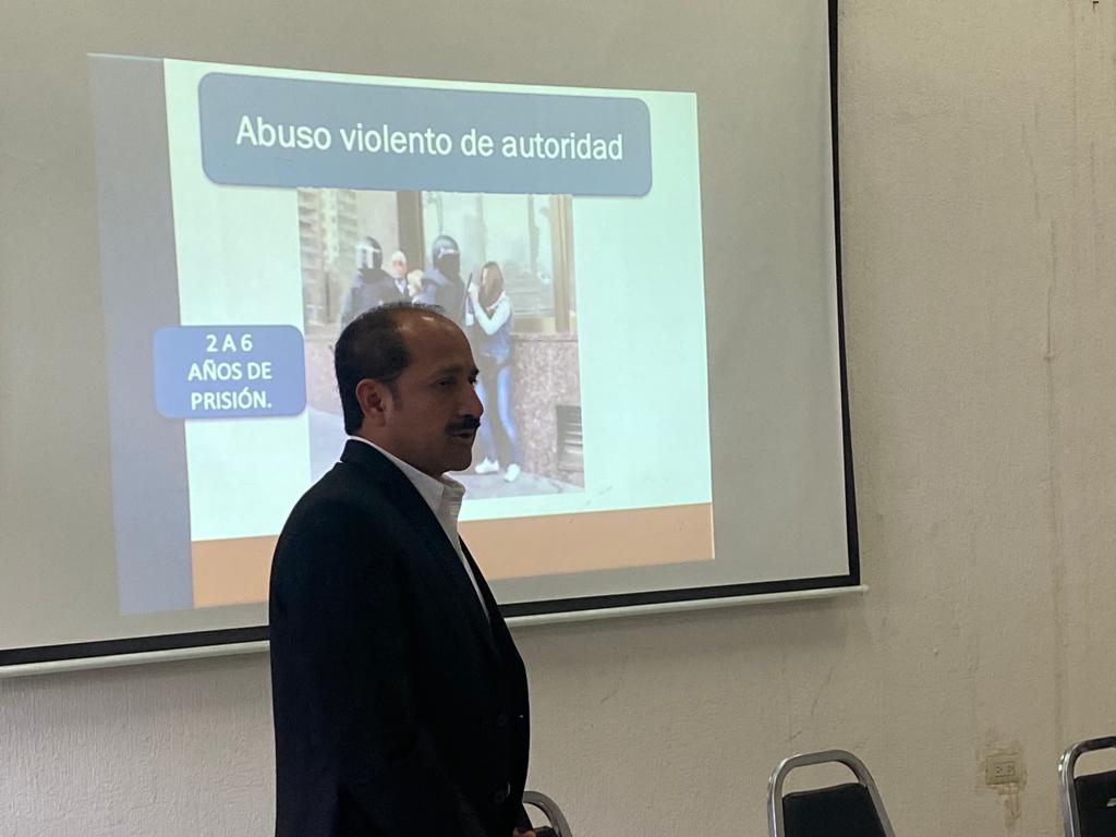 CAPACITAN A POLICÍAS MUNICIPALES CONTRA ACTOS DE TORTURA