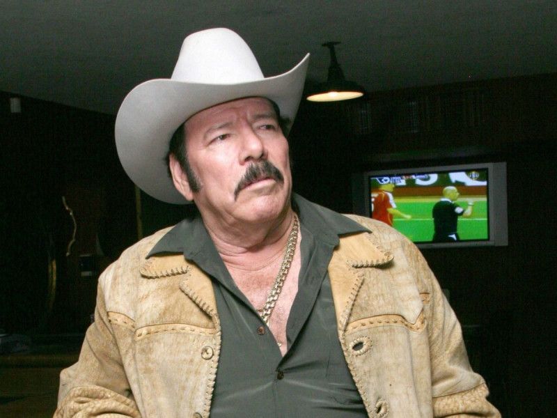 Lalo Mora en apuros una vez más: lo arrestaron en California
