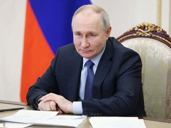 Corte Penal Internacional emite orden de arresto contra Putin por crímenes de guerra