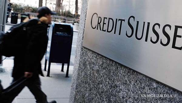 Compra UBS banco Credit Suisse