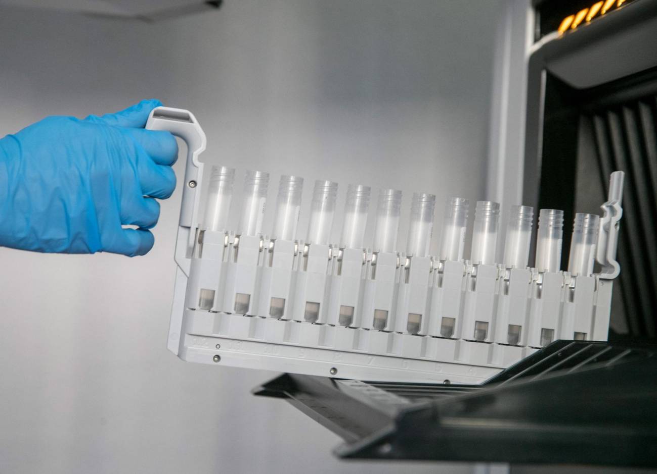 Un fármaco experimental logró una remisión completa del cáncer en 18 pacientes: cómo funciona