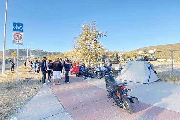 ‘Vuelan’ en taquilla boletos ‘baratos’ para pelea de Canelo