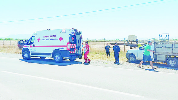 Vuelca conductor en la carretera 30