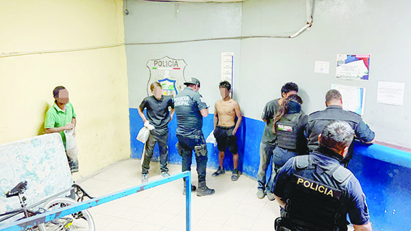NOCHE INTENSA EN MP: CINCO CONSIGNADOS