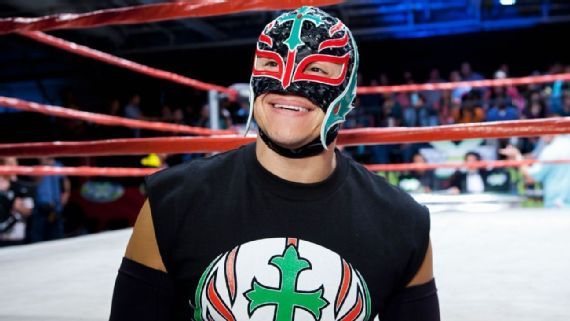Rey Mysterio será inducido al Salón de la Fama de WWE