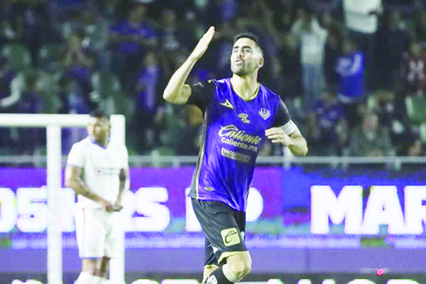 Provoca Mazatlán primer coraje de ‘Tuca’ con Cruz Azul