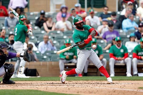 Apalea Tri de beisbol a los Rockies