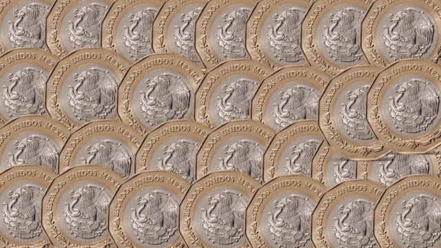 Peso sube por segunda sesión consecutiva; cotiza en niveles no vistos desde septiembre de 2017
