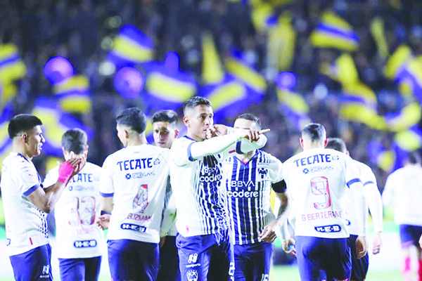 Zapatazo de Romo le da triunfo a Rayados en el Clásico Regio