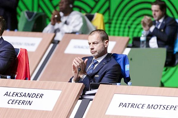 Examinará UEFA exclusión de Bielorrusia