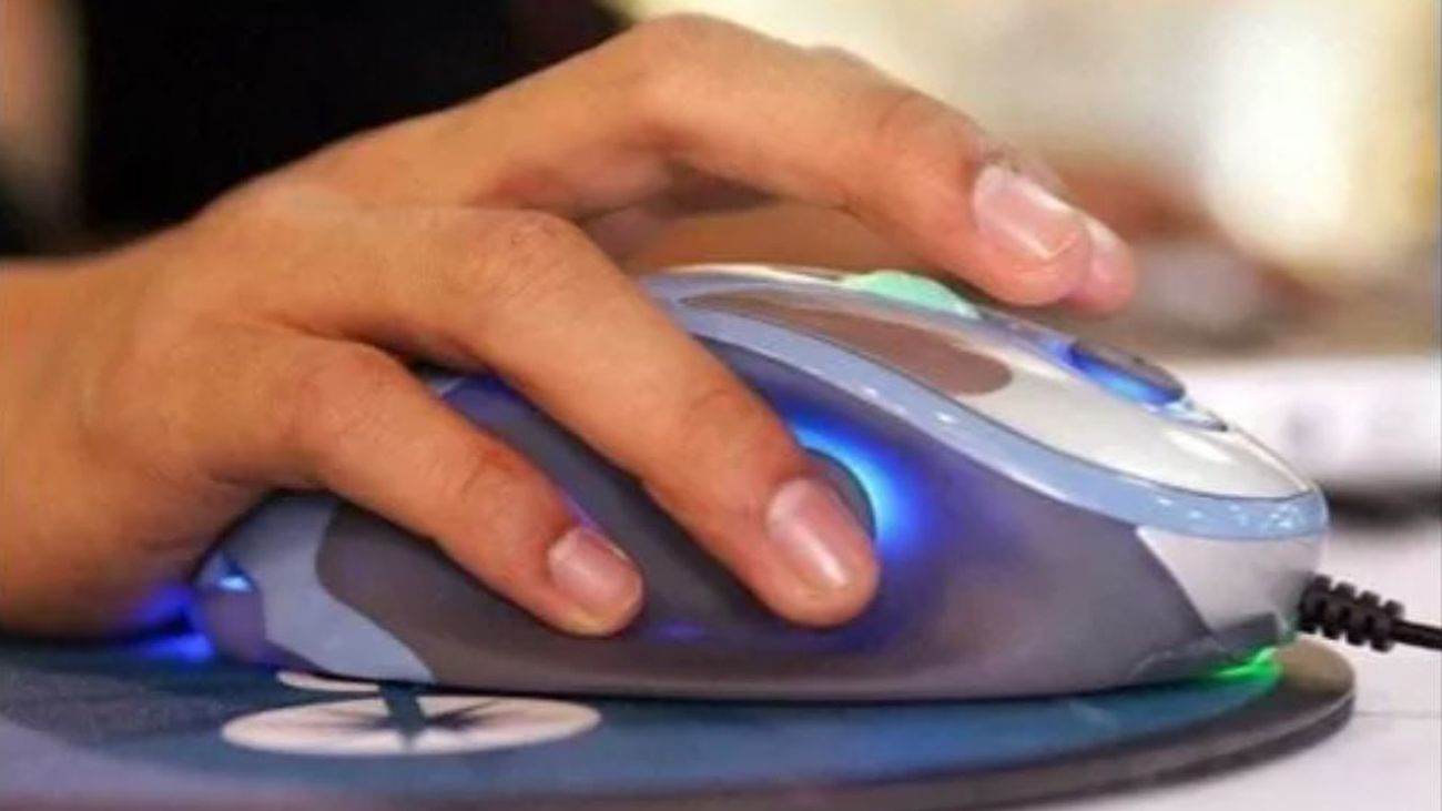 Dinos cómo mueves el mouse y te diremos si tienes estrés laboral