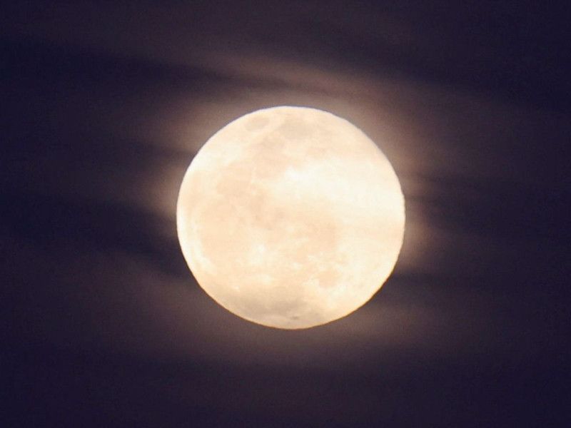 Luna rosa de abril: ¿A qué hora será y cómo ver y cuál es su significado?