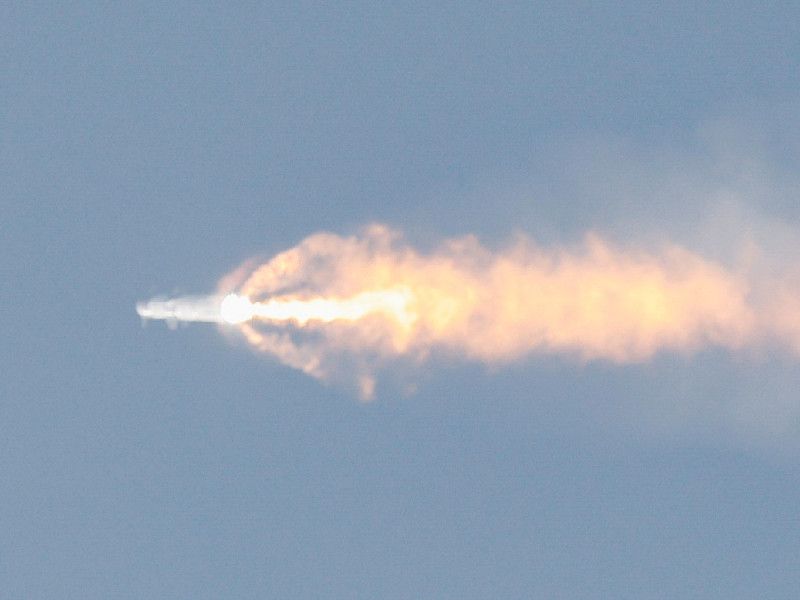 Explota cohete Starship de SpaceX tras su lanzamiento.