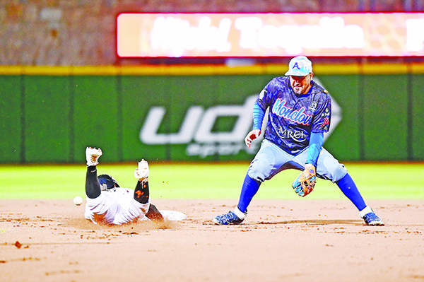 Liga Acereros tres derrotas consecutivas