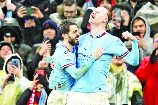 Golea City al Bayern y sueña con Semis de Champions