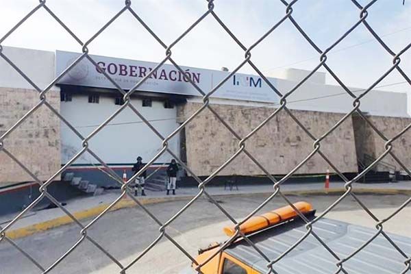 Caen mas funcionarios por accidente en INM
