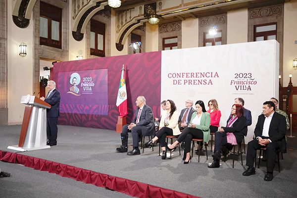 Molesta a AMLO vaya DEA contra ‘Chapitos’