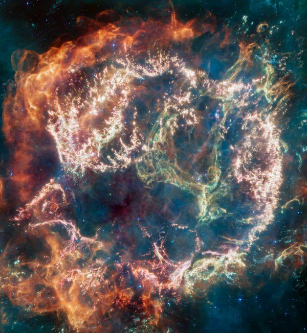 Telescopio James Webb capta extraño “monstruo verde” en una supernova