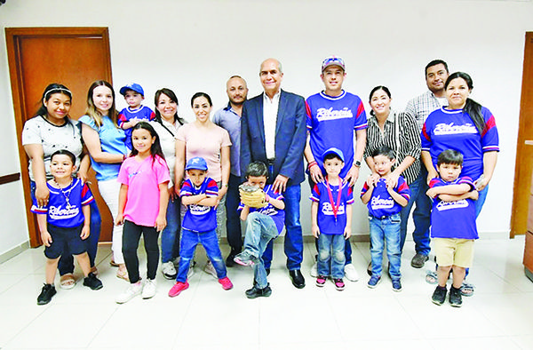 Selección infantil agradece a Dávila
