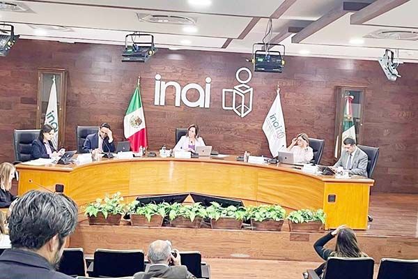 Impugnan amparo de aspirante al INAI